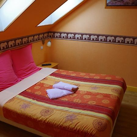 Mailly-Maillet Family Delcour Bed & Breakfast エクステリア 写真
