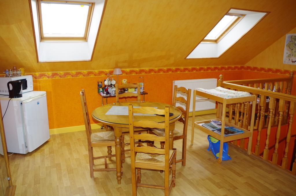 Mailly-Maillet Family Delcour Bed & Breakfast エクステリア 写真